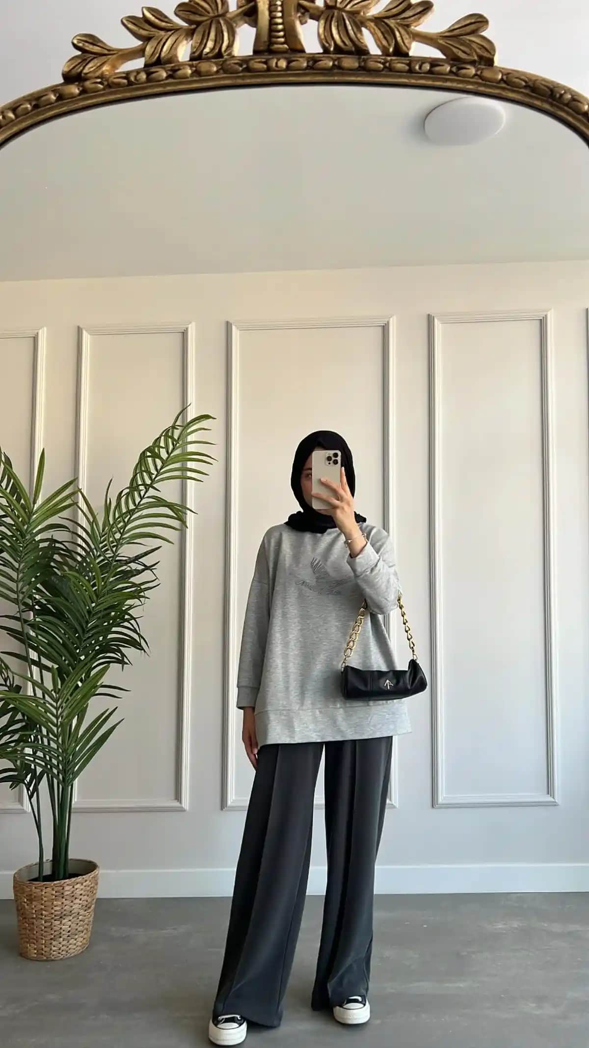 Bol Eşofman ve Ayakkabı Aksesuarlarıyla Konfor ve Şıklığı Yakalayın