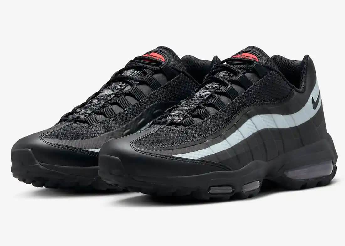 Nike Air Max 95 Ultra: Modern Tasarım ve Yüksek Konfor Sunan Spor Ayakkabı