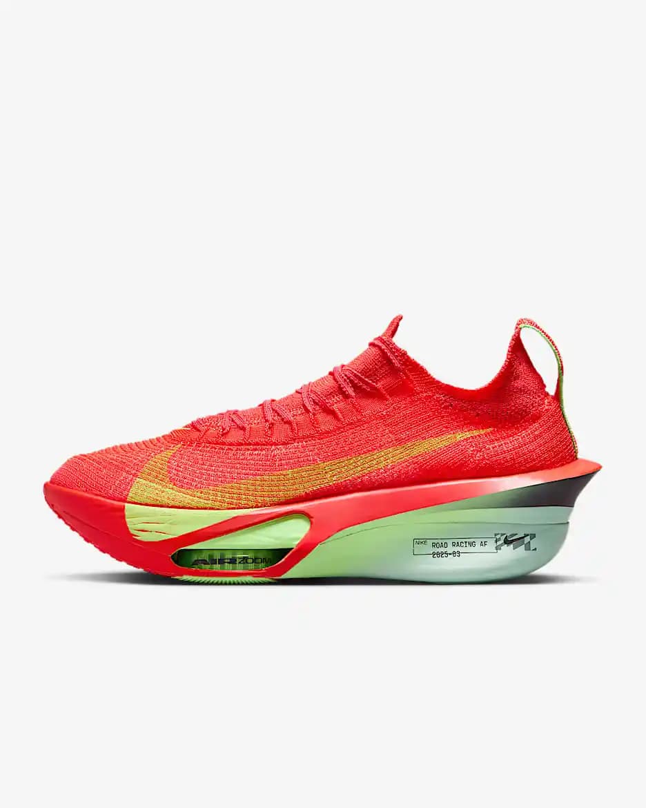 Nike Alphafly 3 Koşu Ayakkabısı: Yüksek Performans ve Yenilikçi Tasarım Özellikleri