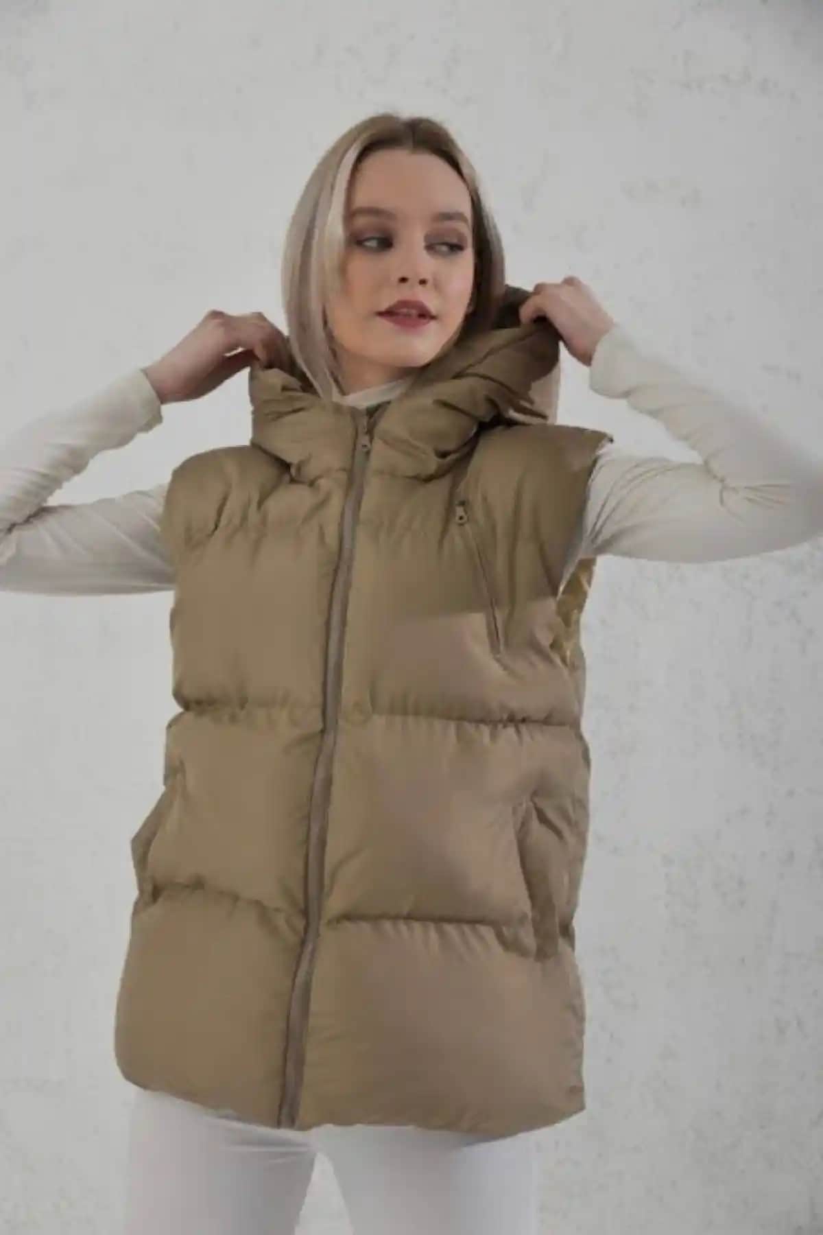 Şişme Yelek Montlar: Konfor ve Stil Bir Arada Kış Giyim Seçenekleri