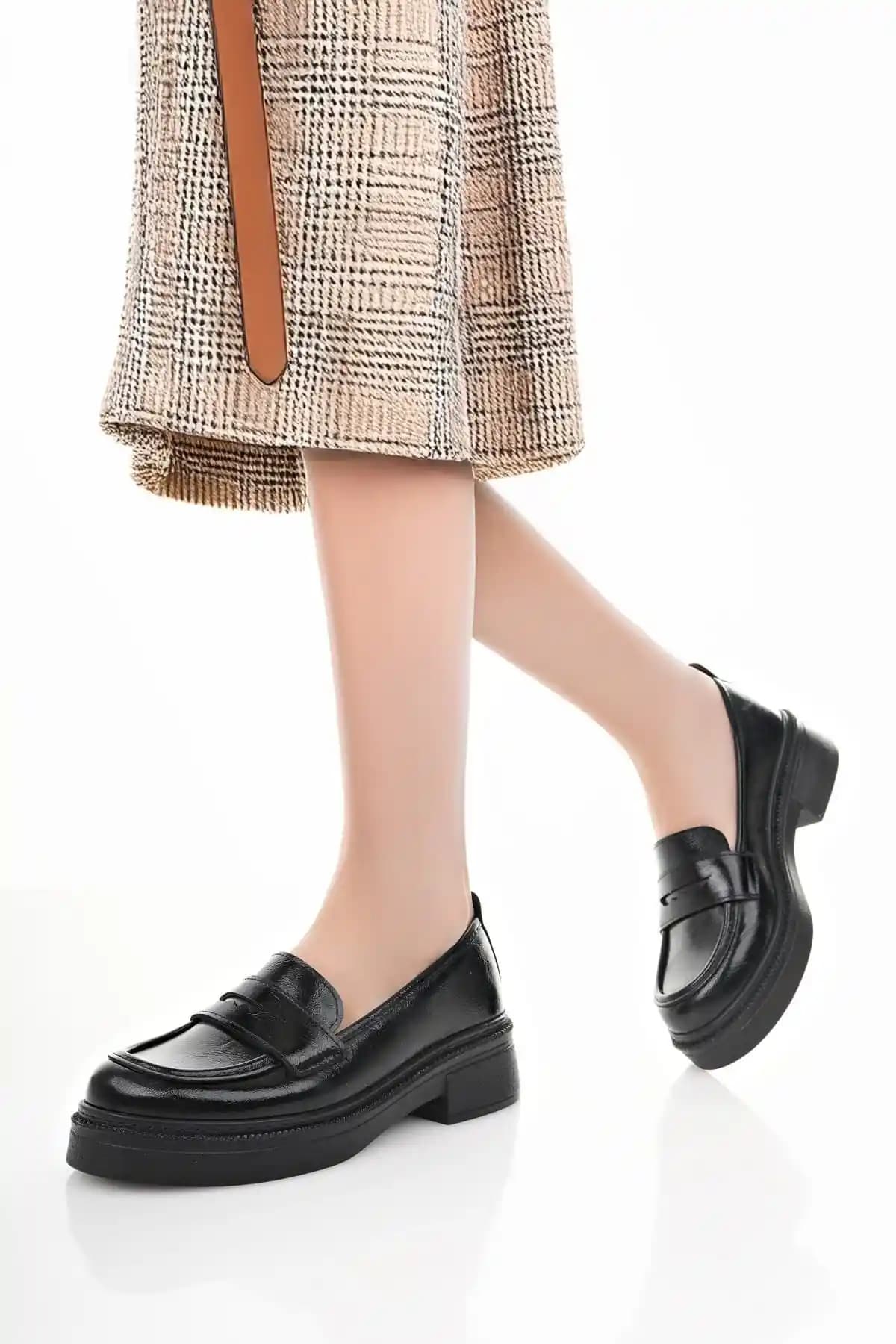 Bahri̇na Kadın Günlük Mokasen Loafer Ayakkabı Şıklık ve Konfor Bir Arada