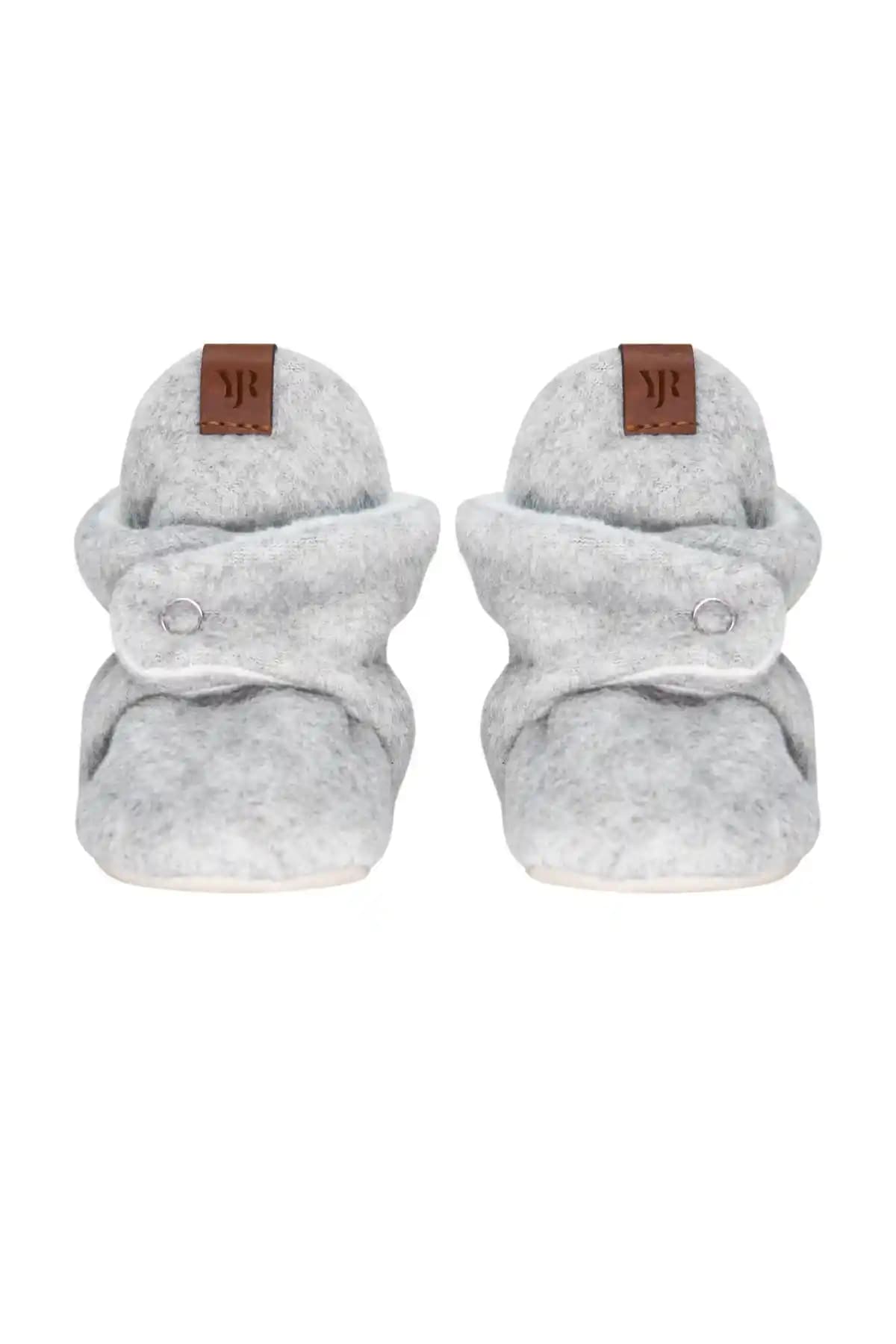 Caluu Baby Kaydırmaz Taban Panduf: Güvenli ve Konforlu Bebek Ayakkabısı Seçenekleri