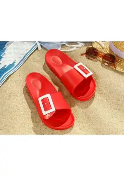 English Home Sandy Terlik: Günlük Kullanım İçin Rahat ve Şık Kadın Ev Terliği