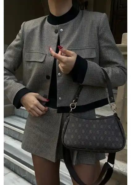 Farme Monogram Kahverengi Çanta: Şıklık ve İşlevselliği Bir Arada Sunan Modern Kadın Çantası