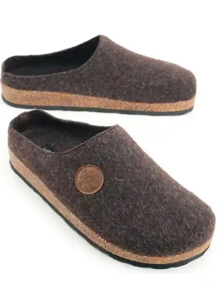 Gezer Kışlık Mantar Taban Erkek Terlik: Sıcak ve Konforlu Günler İçin Uygun Terlik Seçeneği