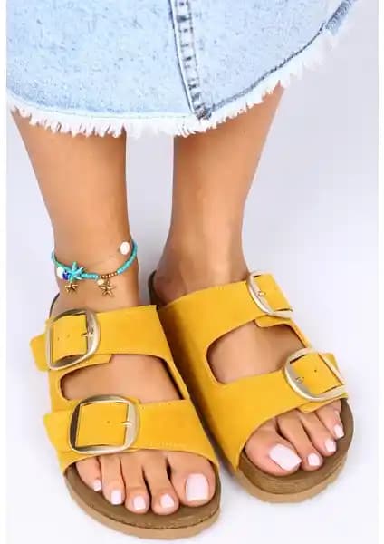 Manijero Irene Hardal Deri Çift Tokalı Kadın Terlikleri Günlük Şıklık ve Konfor Sunar