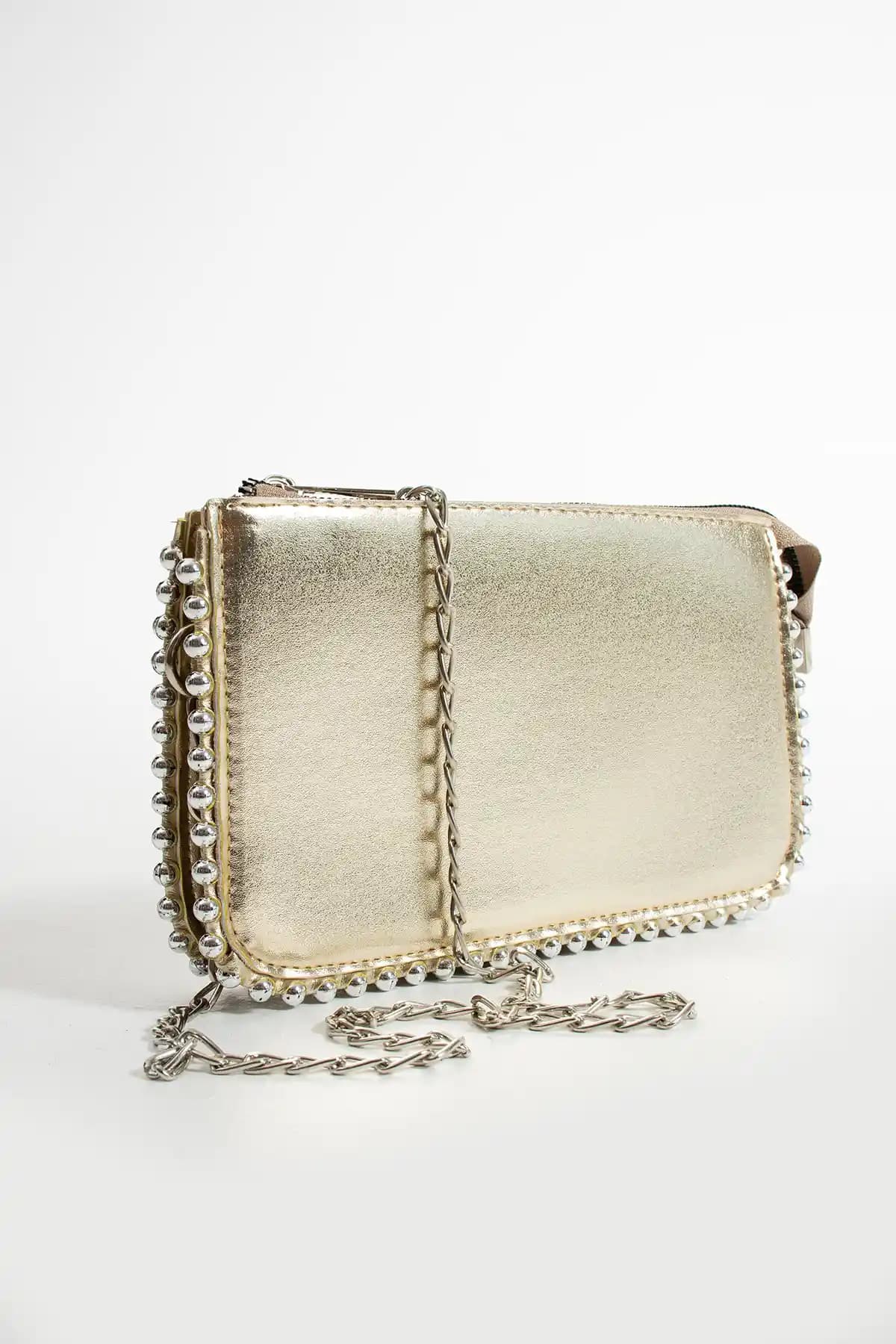 Mercan Stores Kadın Zımbalı Çapraz Zincir Askılı Cüzdan Çanta Özellikleri ve Kullanım İpuçları