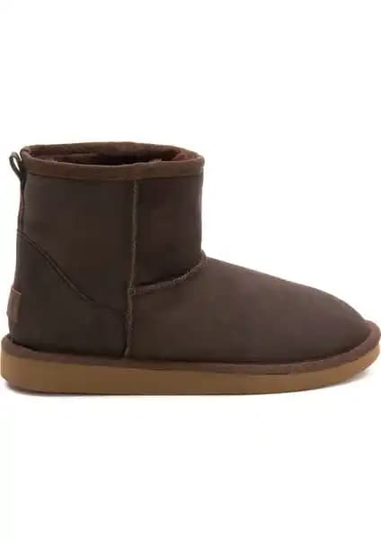 Pegia Hakiki Kürklü Kadın Kısa Bot 191021: Şık ve Fonksiyonel Kış Ayakkabısı