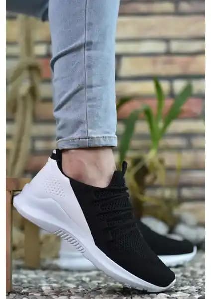 Riccon Siyah Beyaz Erkek Sneaker 0012180: Dayanıklı ve Konforlu Günlük Ayakkabı