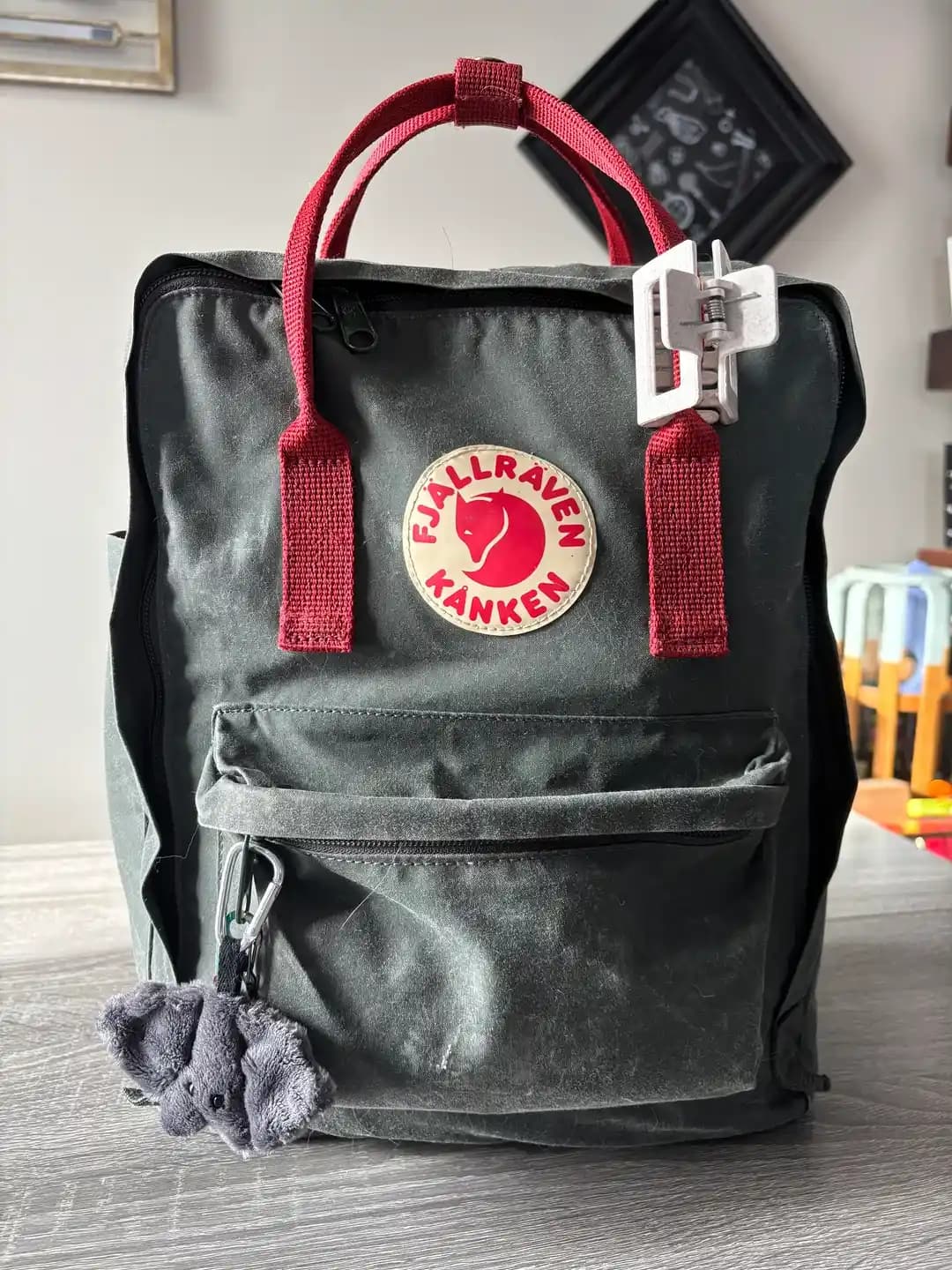 16 Litrelik Kanken Sırt Çantasıyla 4 Gün 4 Gece Minimalist Seyahat Planlama