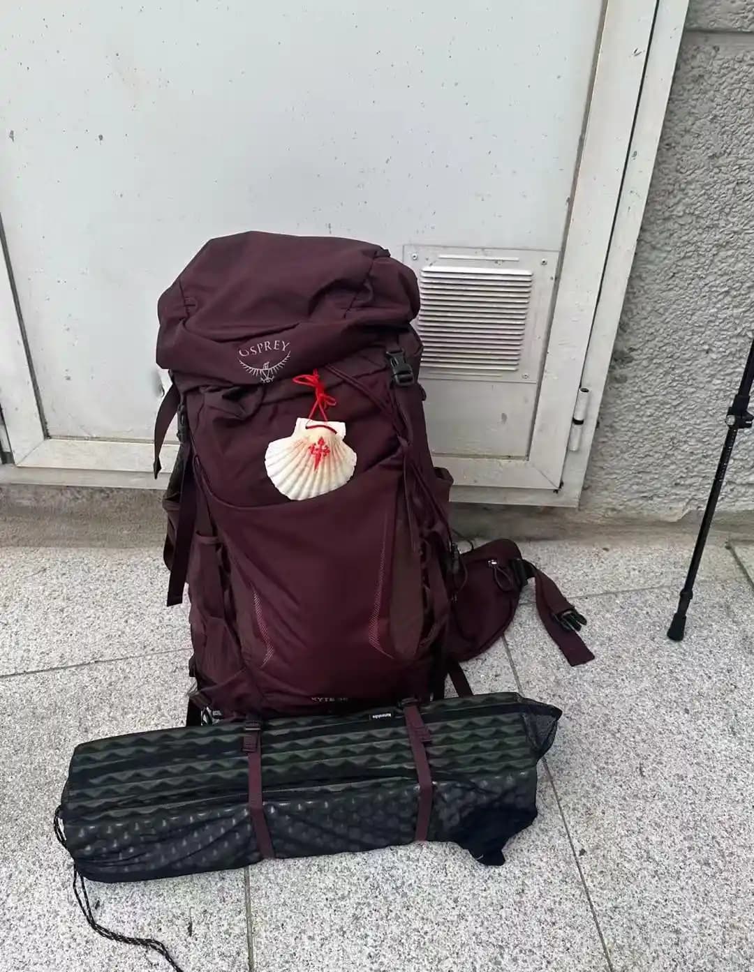 Camino de Santiago Yürüyüşü İçin Minimalist Tuvalet Malzemeleri ve Paketleme Rehberi