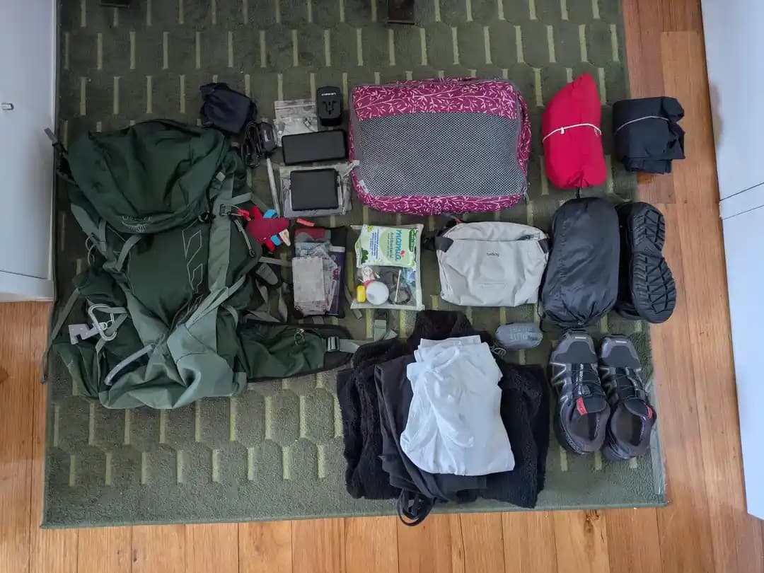 Endonezya'da 13 Günlük Minimalist Sırt Çantasıyla Yürüyüş ve Seyahat Deneyimi