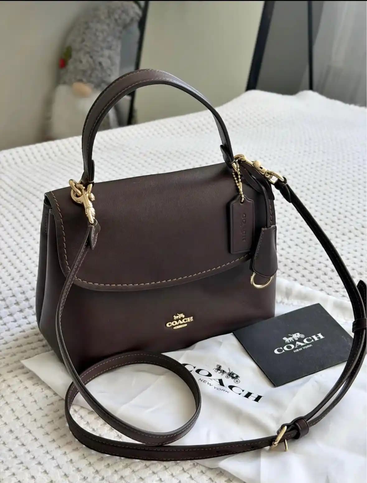 Fermuarlı Kapaklı Uygun Fiyatlı Çapraz ve Dönüştürülebilir Çanta Modelleri ve Markaları