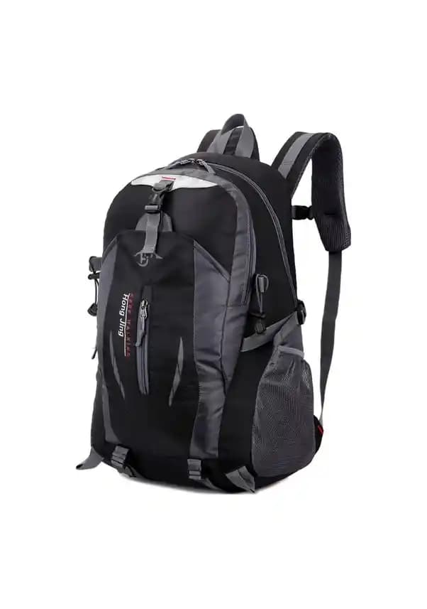 Rework 30L Sırt Çantası İncelemesi: Tasarım, Fonksiyonellik ve Kullanıcı Deneyimleri