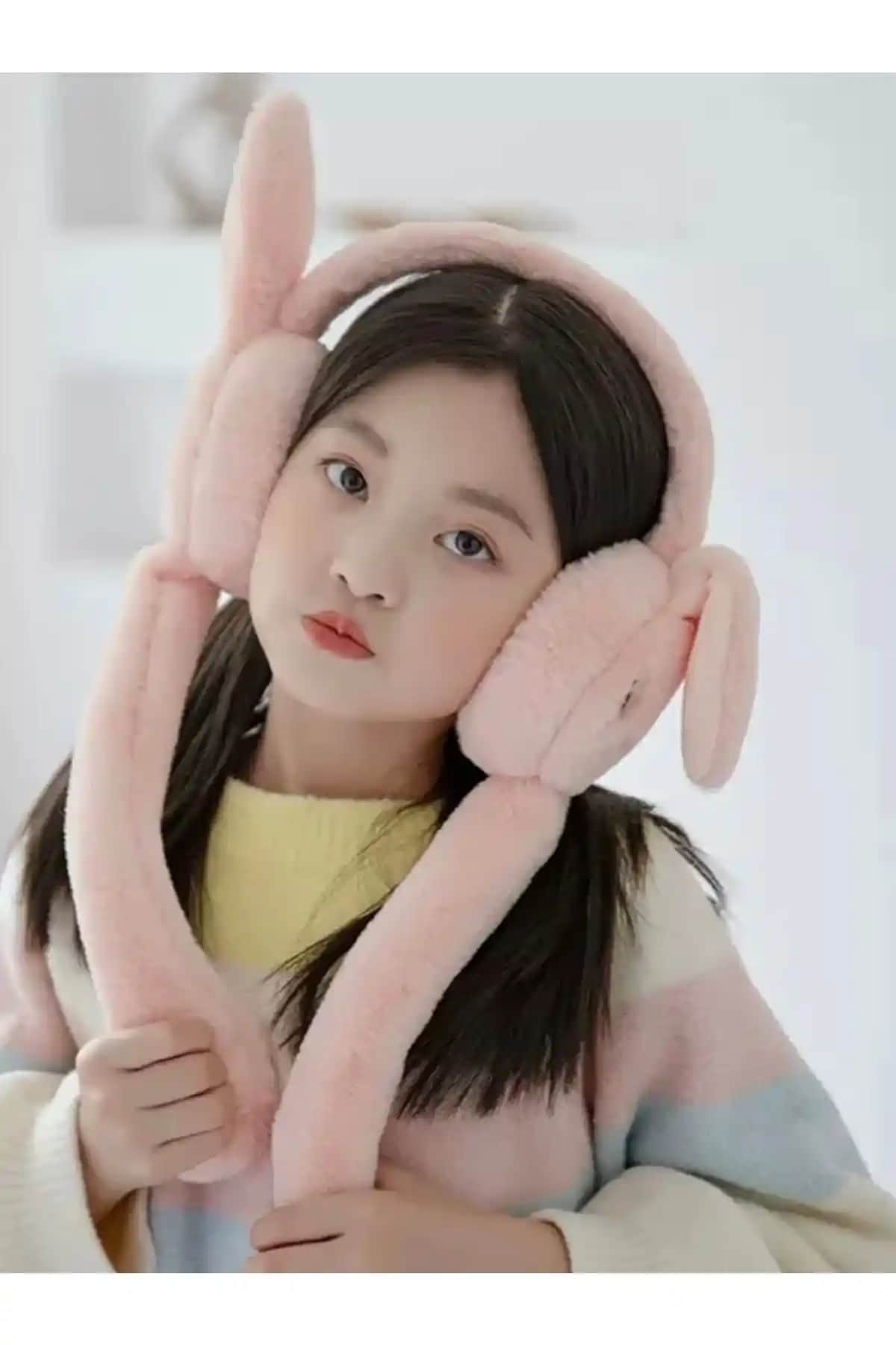 Accessories by Azize Peluş Oynar Mekanizmalı Sesli Kulaklık Günlük Kullanım İçin Uygun