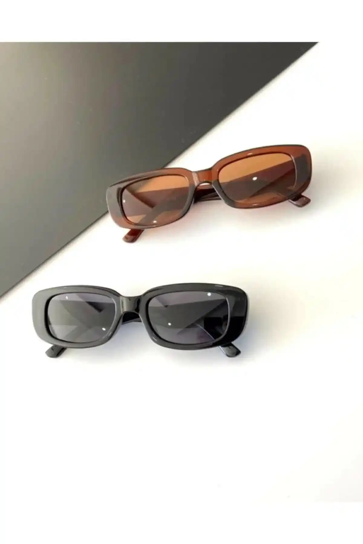 ANDİFLİ Kadın Vintage Güneş Gözlüğü 2'li Set: Şıklık ve Güneş Koruma Avantajı