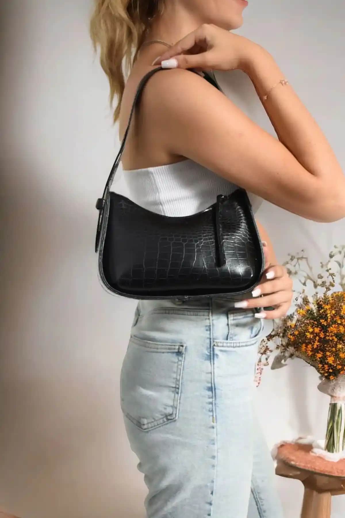 Bag&more Siyah Kroko Desenli Baget Çanta Günlük Kullanım ve Şıklık İçin Uygun