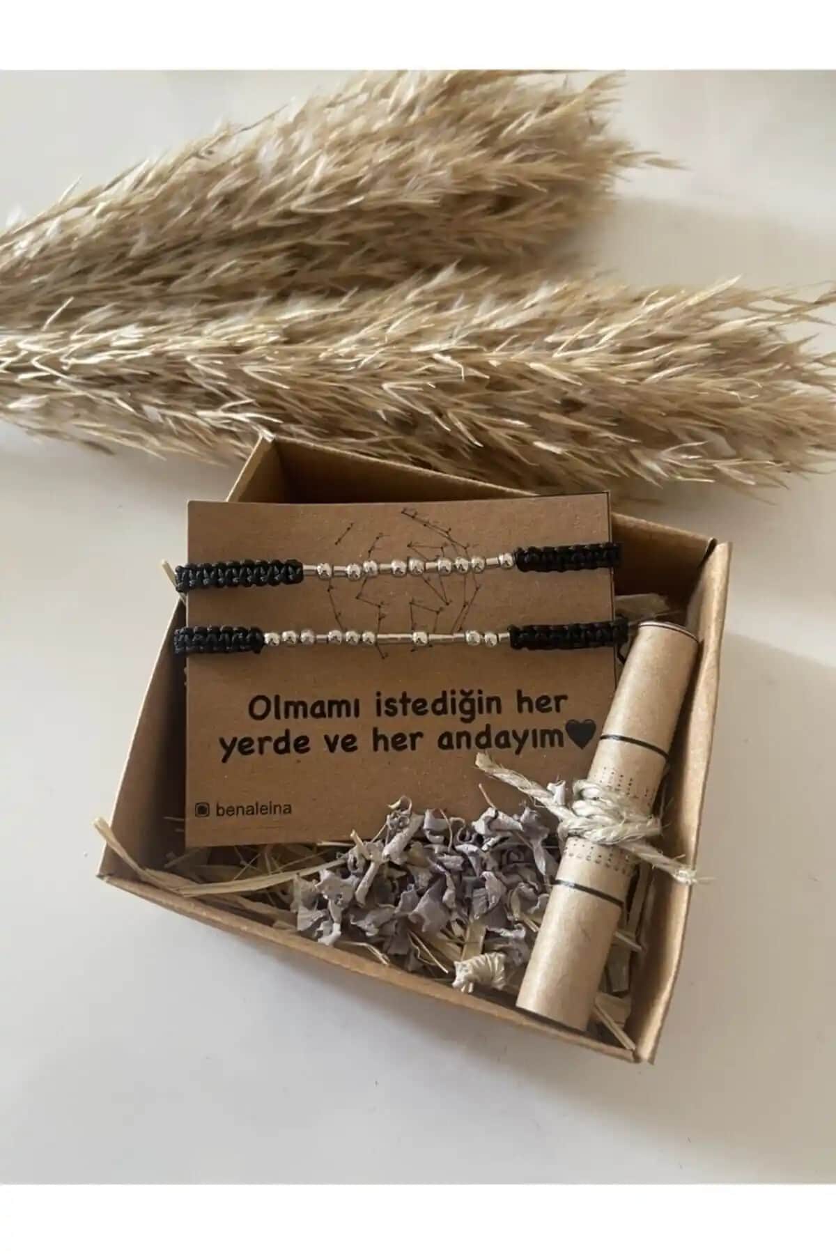 Ben Aleina Mors Alfabesi Çift Bileklik: Şıklık ve Anlam Bir Arada Modern Takı