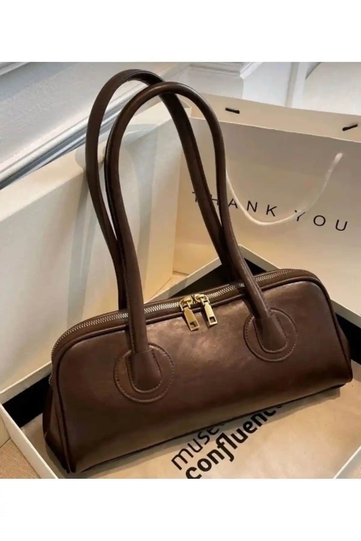 Butik Glarebag Acı Kahve Omuz Çantası: Şık ve Pratik Günlük Aksesuar