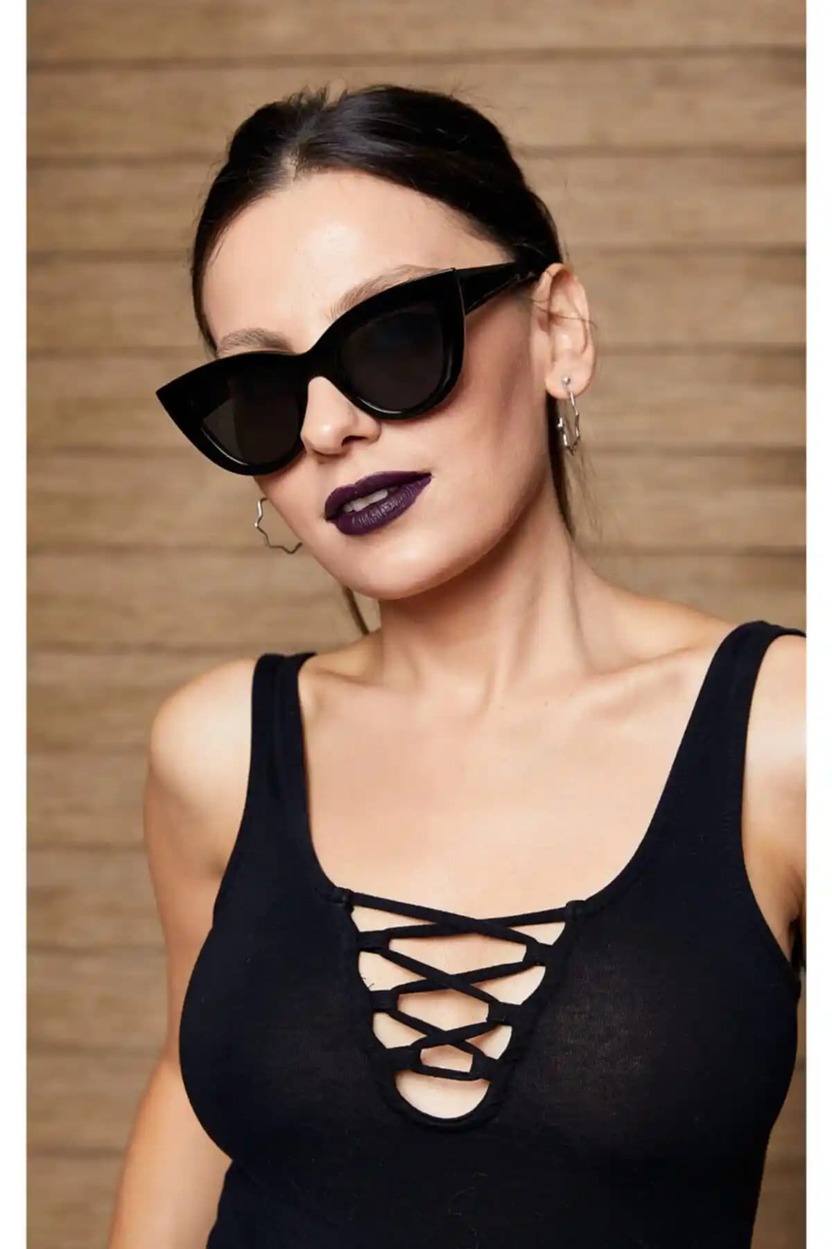 By Harmony Kadın Güneş Gözlüğü BH 19770 Siyah Şık ve Koruyucu Tasarım Özellikleri