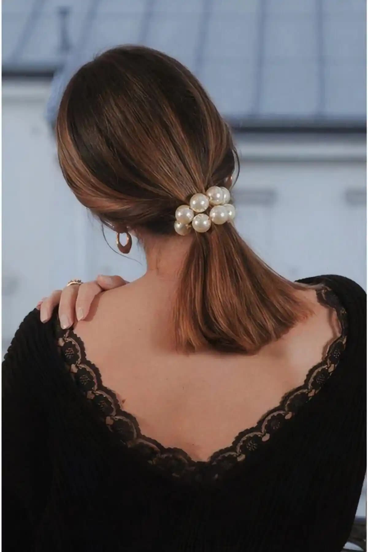 C&E Design Kadın Pearls İnci Esnek Saç Tokası Şıklık ve İşlevselliği Bir Arada Sunar