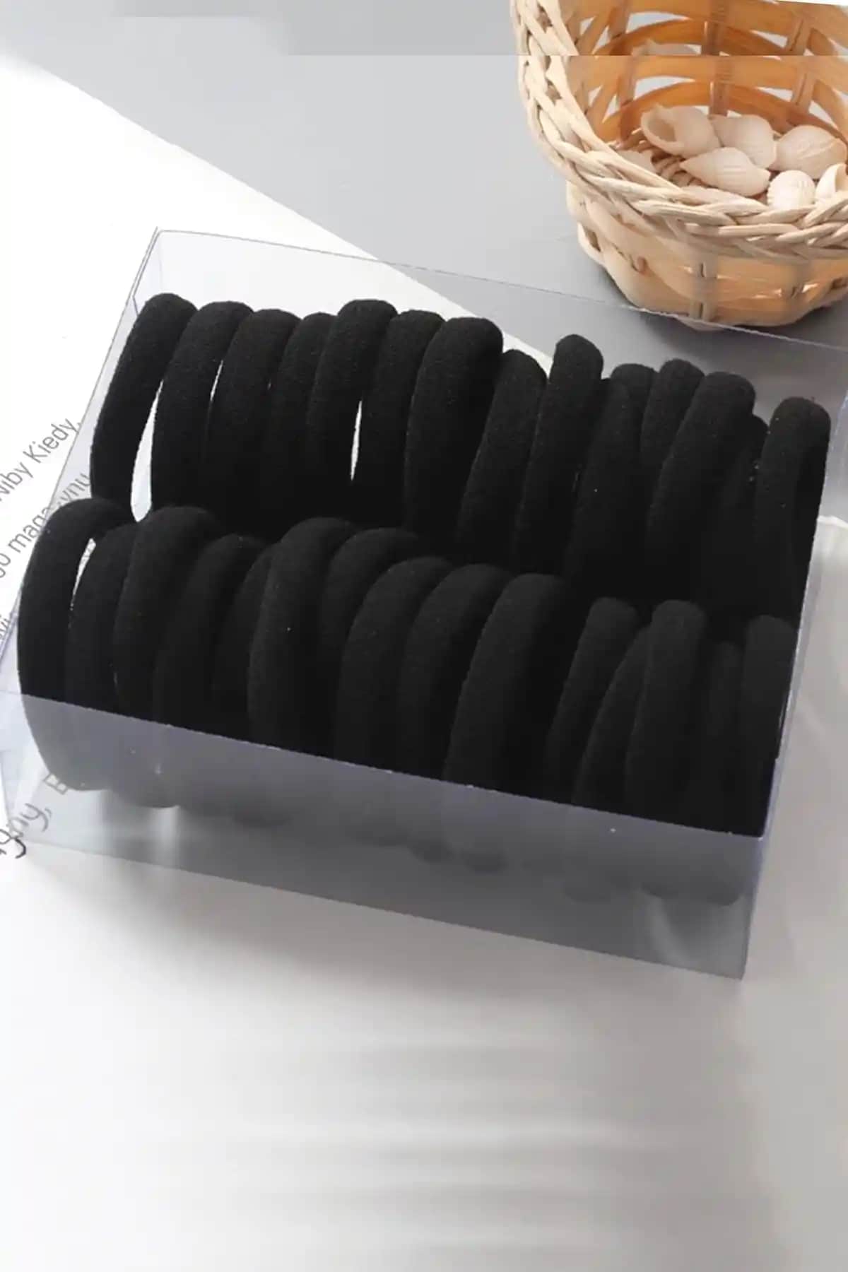 C&E Design Kadın Siyah Lastik Toka Seti Günlük ve Özel Kullanımlar İçin Uygun