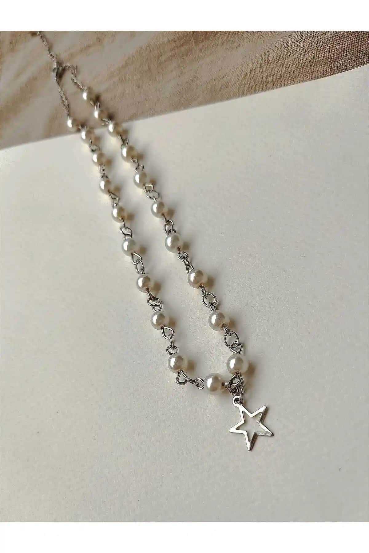 Capella Fairycore İncili Yıldızlı Kolye: Zarif ve Büyülü Tasarımıyla Öne Çıkan Takı Seçenekleri