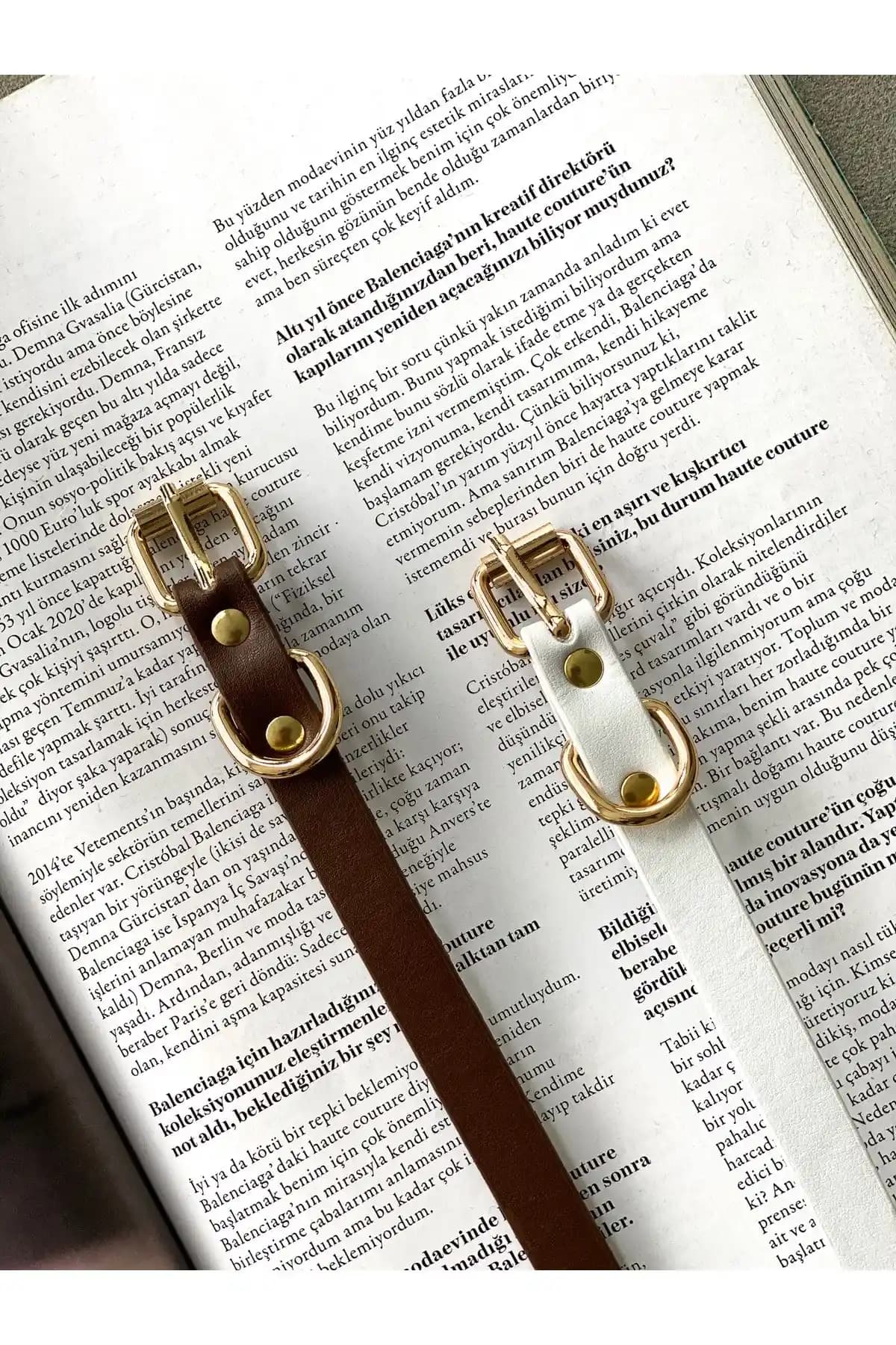 Coaksco Basic 2'li Kahve ve Beyaz Suni Deri Kemer Seti Şıklık ve Dayanıklılık Sunar