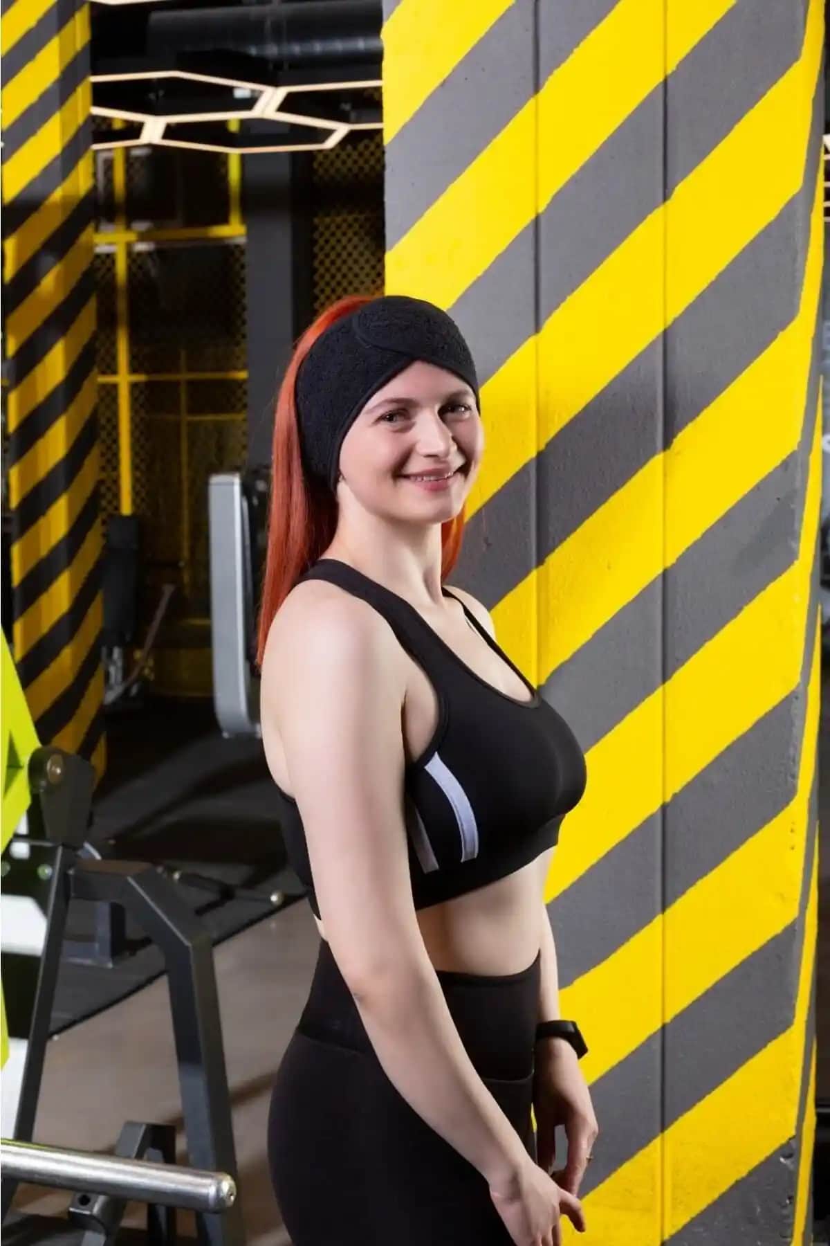 CottonTherapy Siyah Pamuklu Saç Bandı: Çok Amaçlı Kullanım ve Şık Tasarım Özellikleri