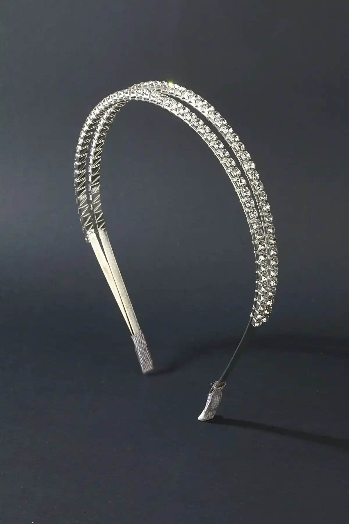 CSR Aksesuar Çift Sıralı Zirkon Taç: Zarif ve Dayanıklı Kadın Takısı