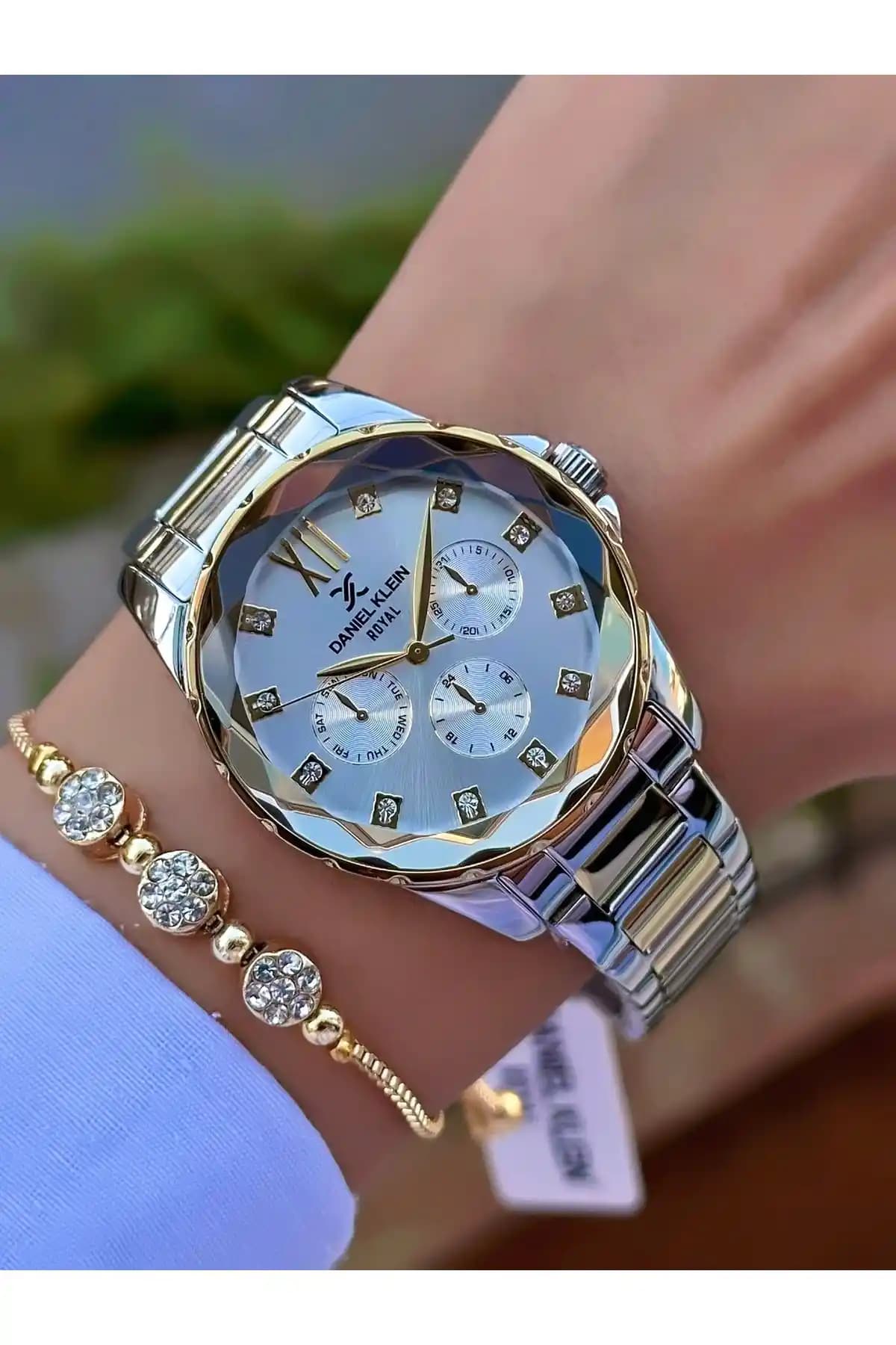 Daniel Klein Yeni Sezon Kadın Kol Saati: Şıklık ve Dayanıklılık Bir Arada