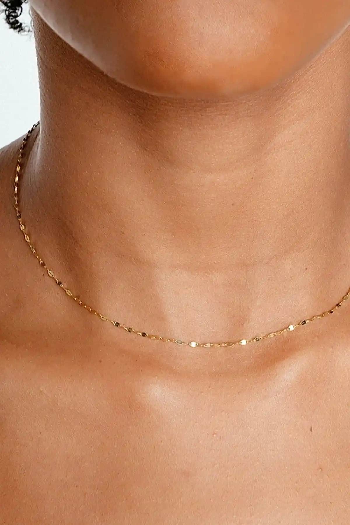 Demas Gold 14 Ayar Altın Zincir Kolye: Şıklık ve Kalitenin Buluşması