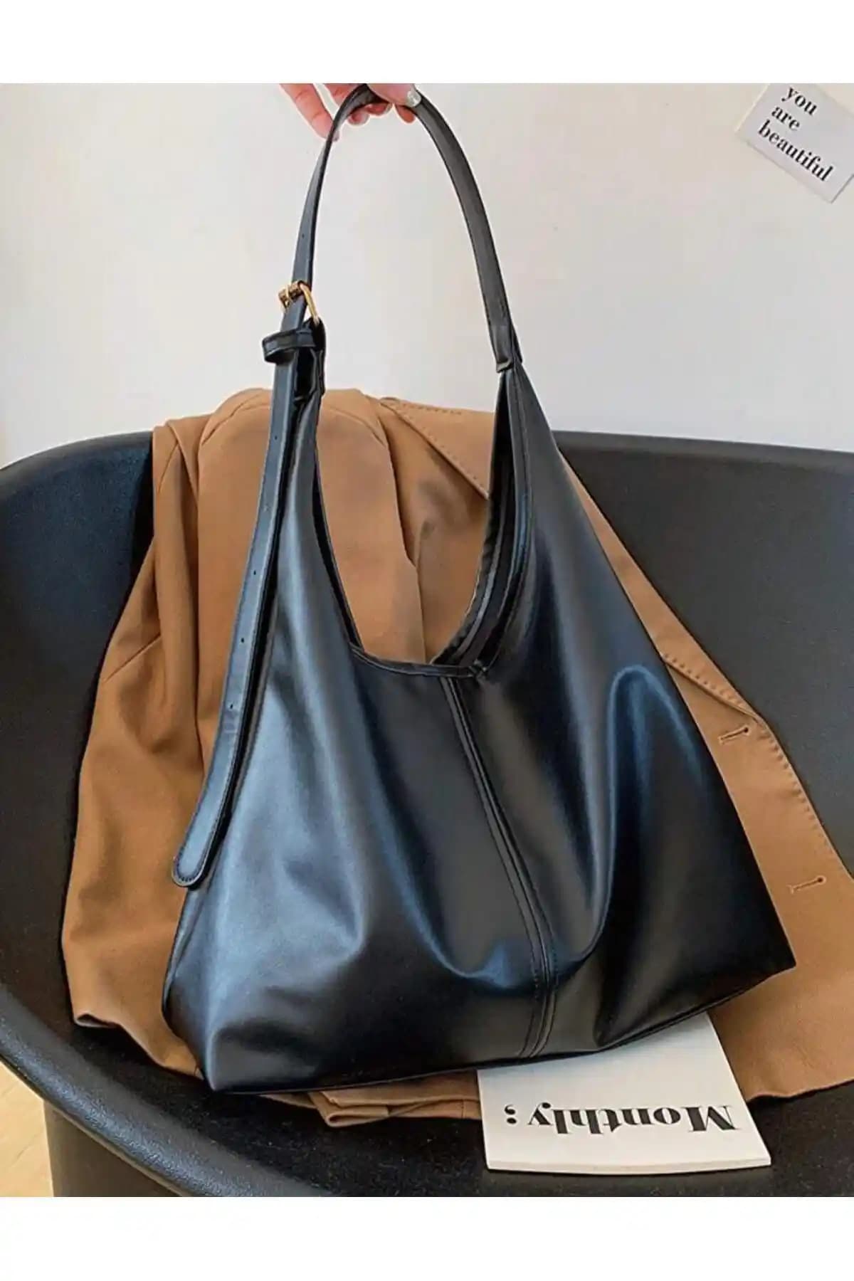 DEZ STORE Kadın Omuz Çantası: Şık ve İşlevsel Modern Tasarım ve Dayanıklılık