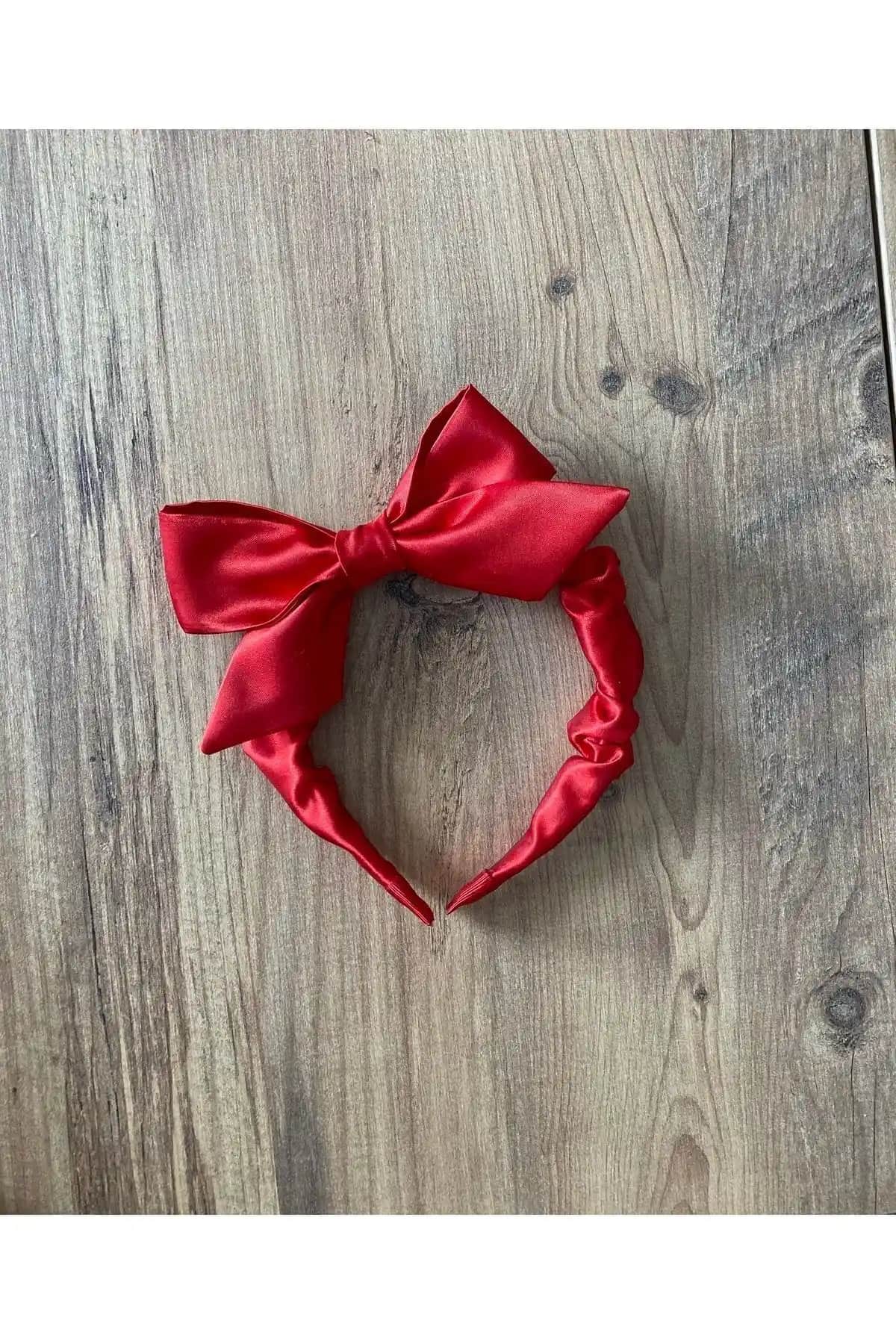 Dogga Design Kırmızı Lohusa Tacı Şık ve Pratik Kullanım Sunan El İşçiliği Ürünü