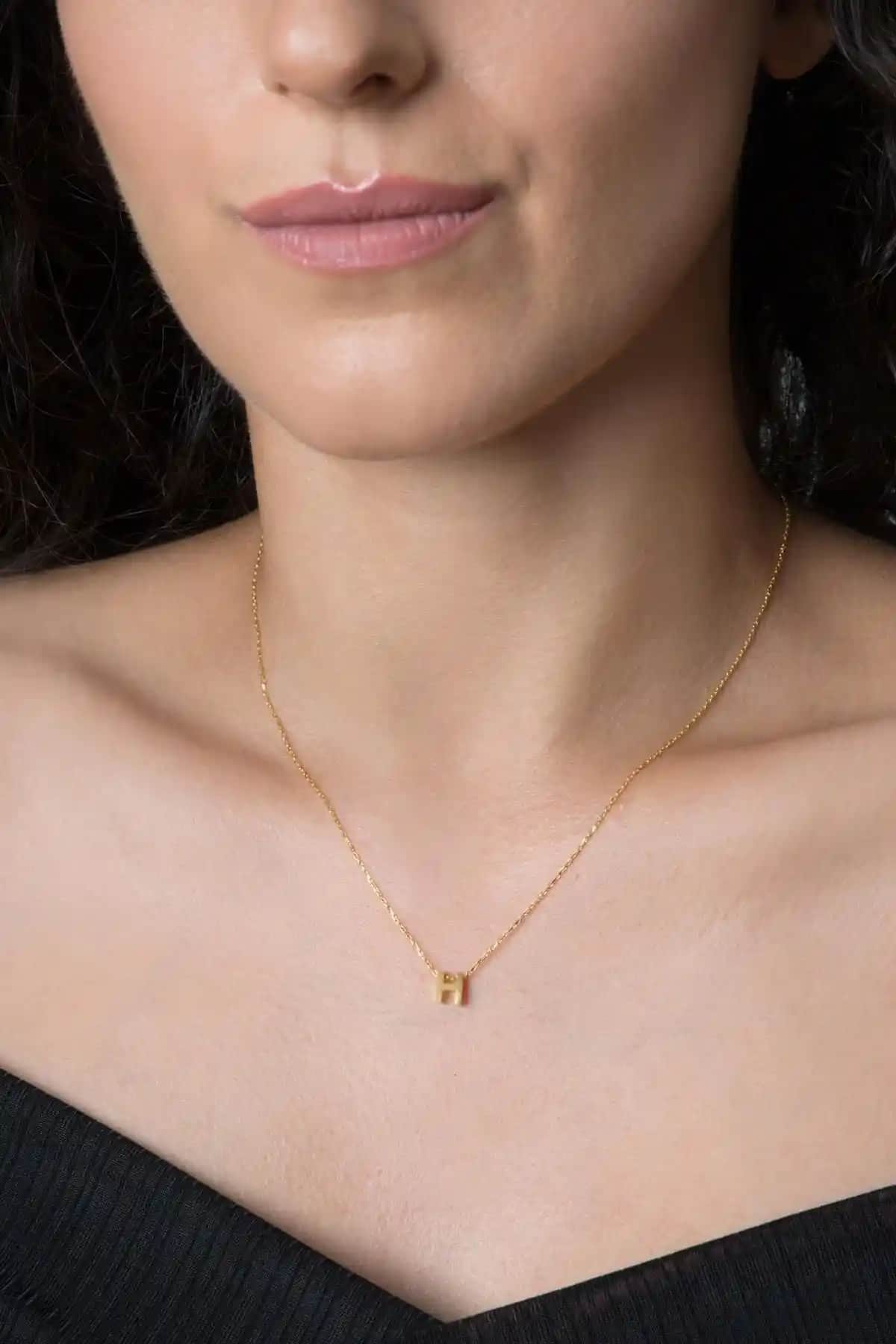 Elika Silver Kadın Üç Boyutlu H Harf Altın Kaplama 925 Ayar Gümüş Kolye