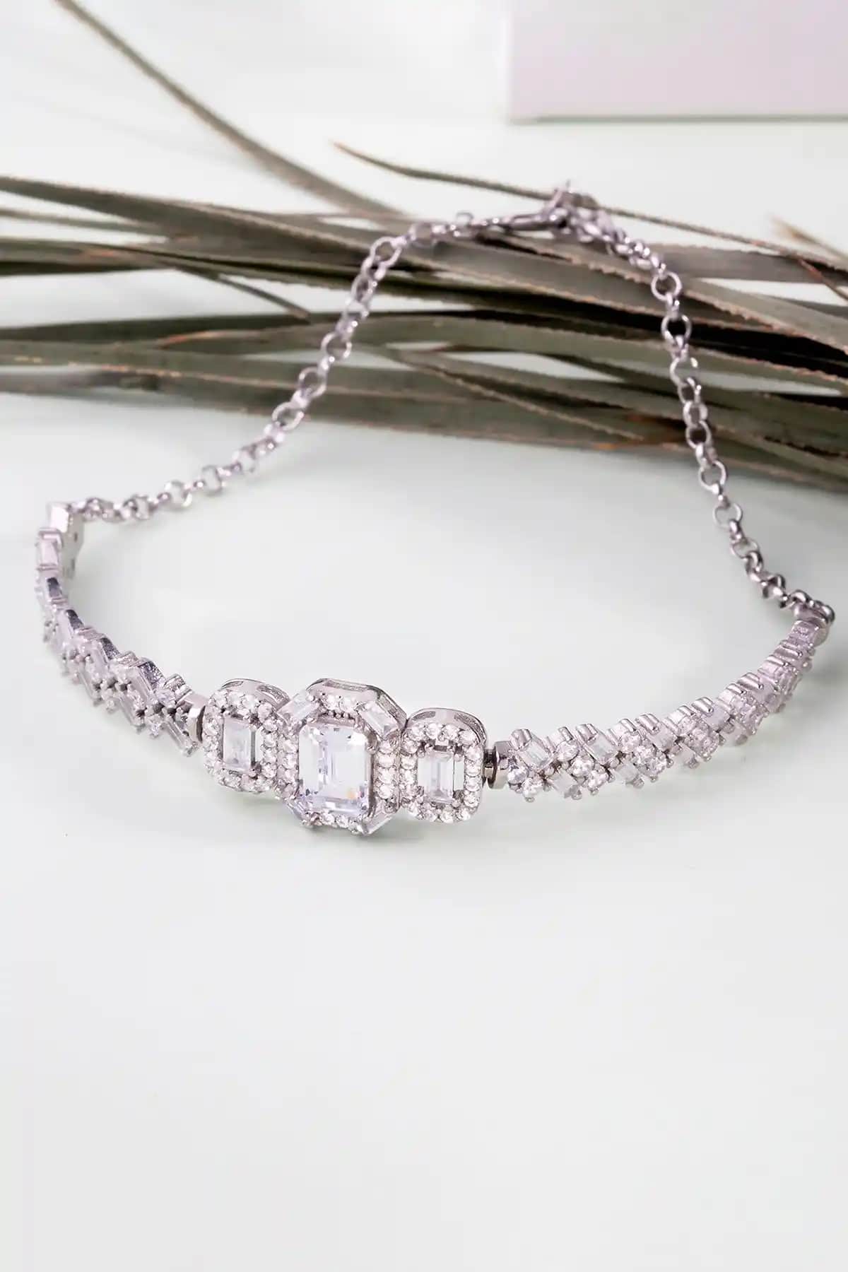 Else Silver 925 Ayar Gümüş Zirkon Taşlı Zarif Bileklik Şıklık ve Kalite Bir Arada