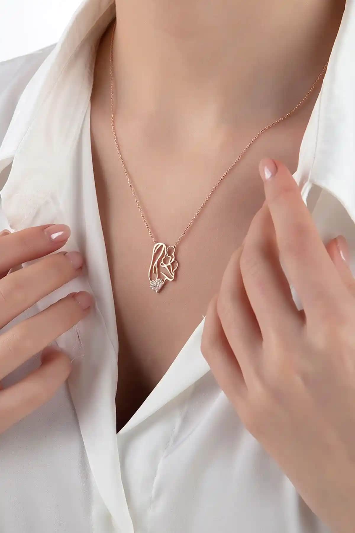 Else Silver Anne Bebek Kolye 925 Ayar Güçüş Zarif ve Dayanıklı Takı Seçeneği