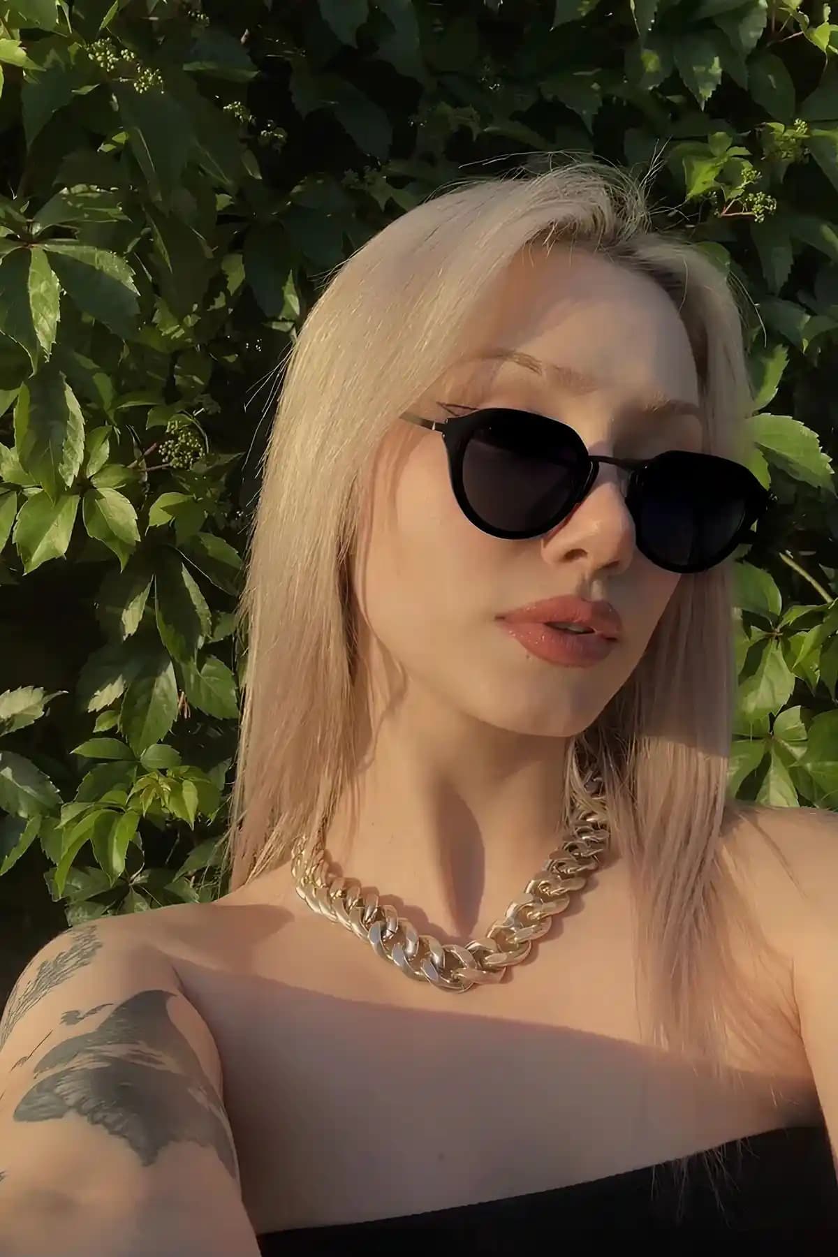 Eyesofia Bumble Siyah Unisex Güneş Gözlüğü Modern Tasarım ve Yüksek Koruma Özellikleriyle