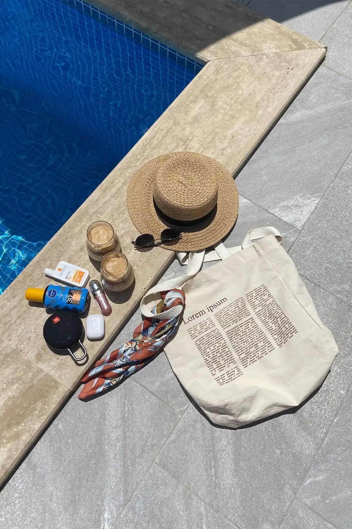 Feinas Kanvas Bez Çanta: Şık ve Dayanıklı Günlük Kullanım İçin Modern Tasarım