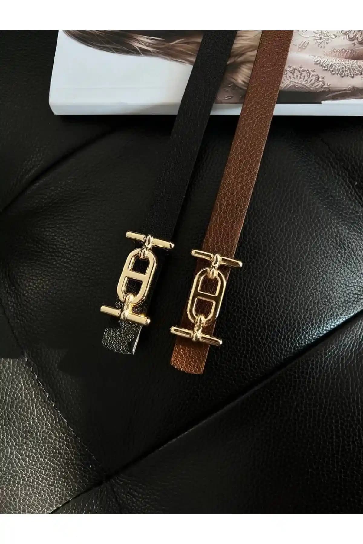 Fiori 2'li Gold Tokalı İnce Kemer: Şıklık ve Fonksiyonellik Sunan Modern Tasarım