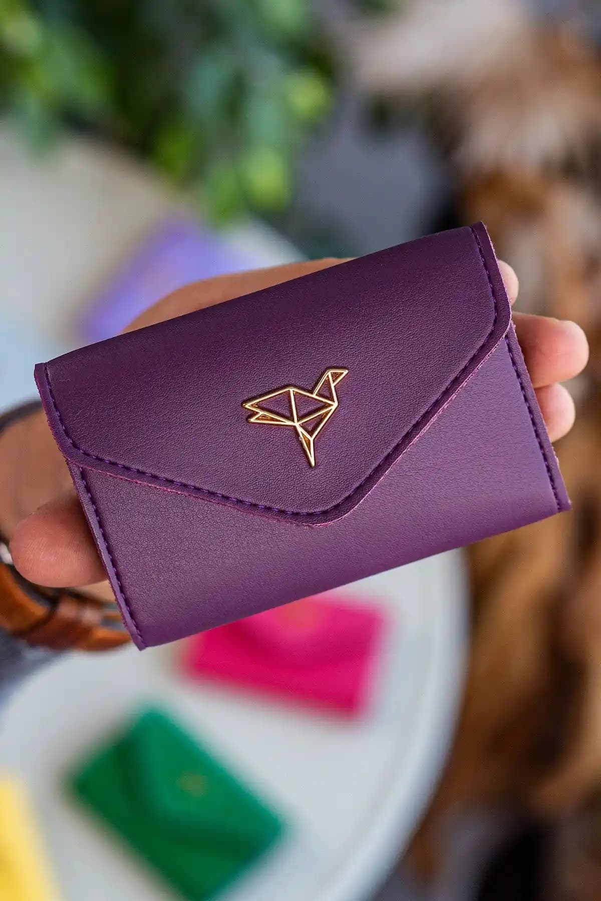 Garbalia Lviv Vegan Deri Akordiyon Cüzdan Mürdüm Renk, Şık ve Kullanışlı Tasarım