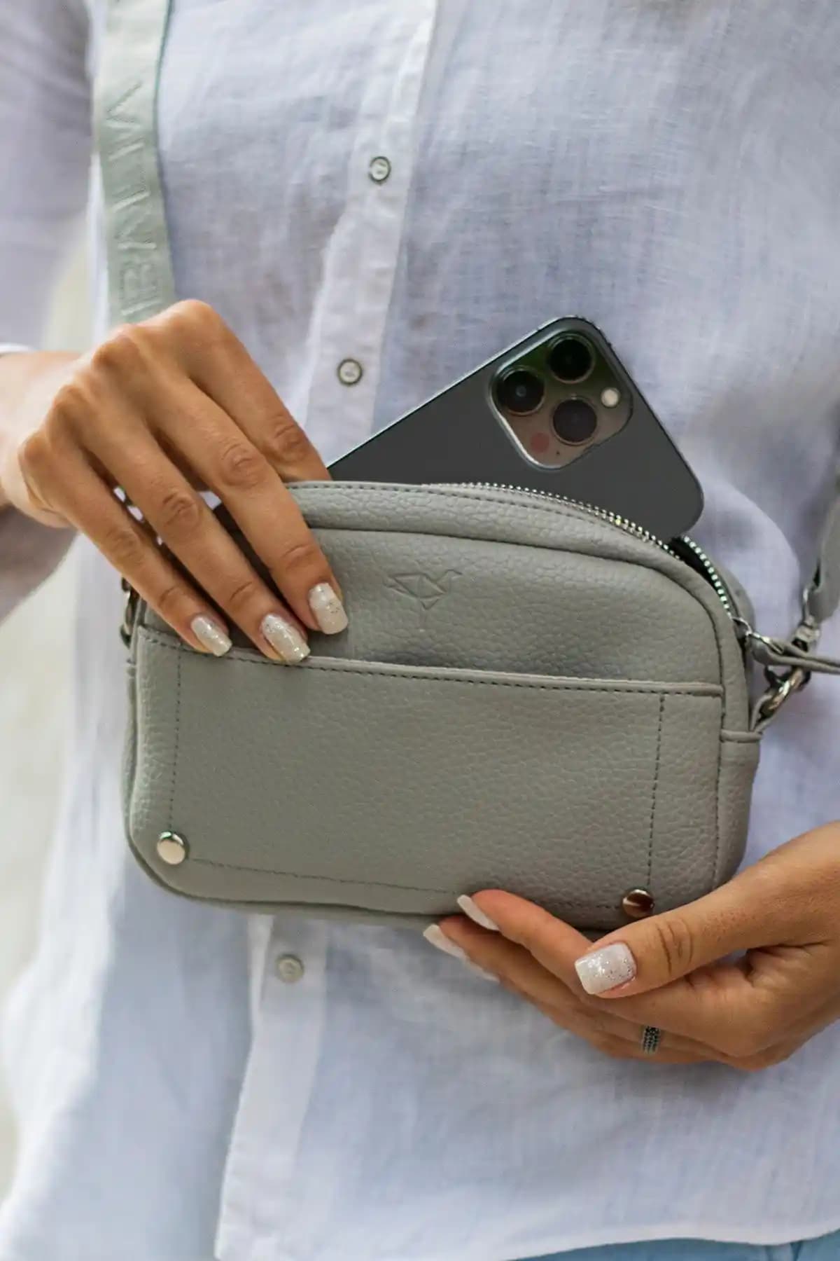 Garbalia West Mini Çanta: Şık ve Fonksiyonel Suni Deri Kadın Çantası