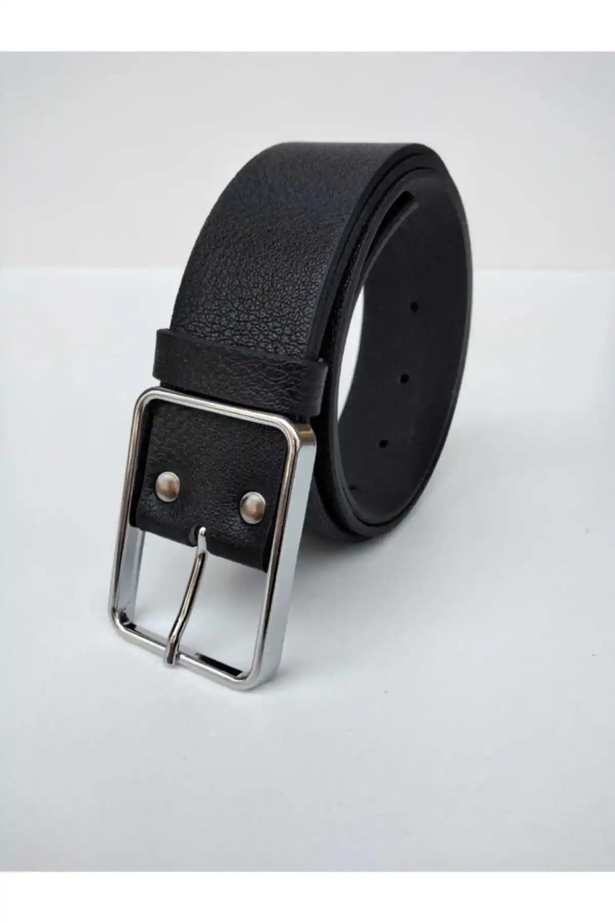 Gradelli Kadın Kemer: Şık ve Pratik Kullanım Sunan Modern Aksesuar