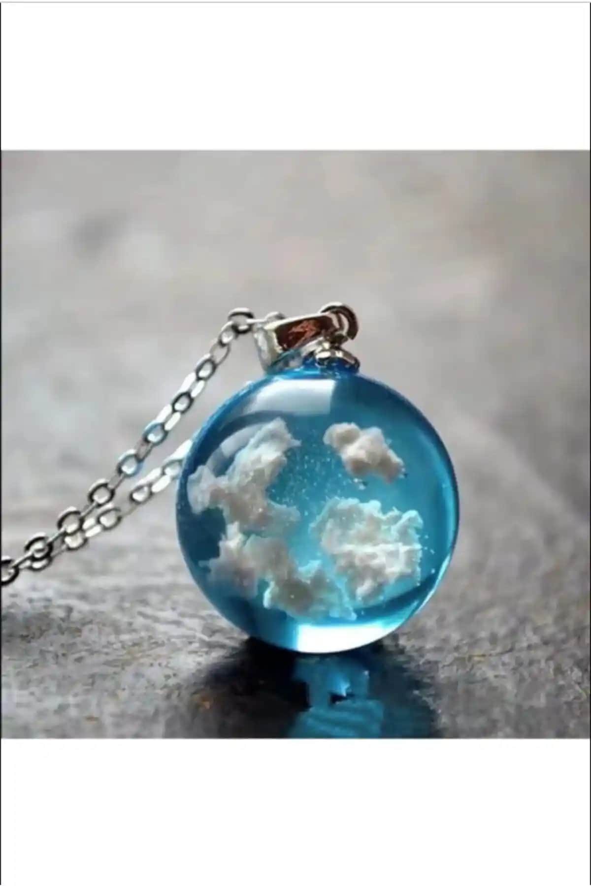 GRS Oyuncak Gece Karanlıkta Parlayan Bulut Kolye Doğal Taş ve Benzersiz Tasarımıyla