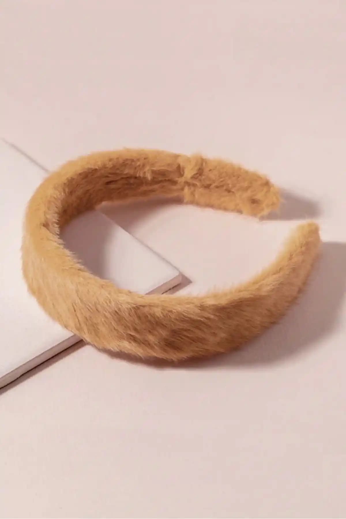 H&E DESIGN Kadın Kahve Teddy Tüylü Peluş Taç Şıklık ve Konfor Sunan Aksesuar