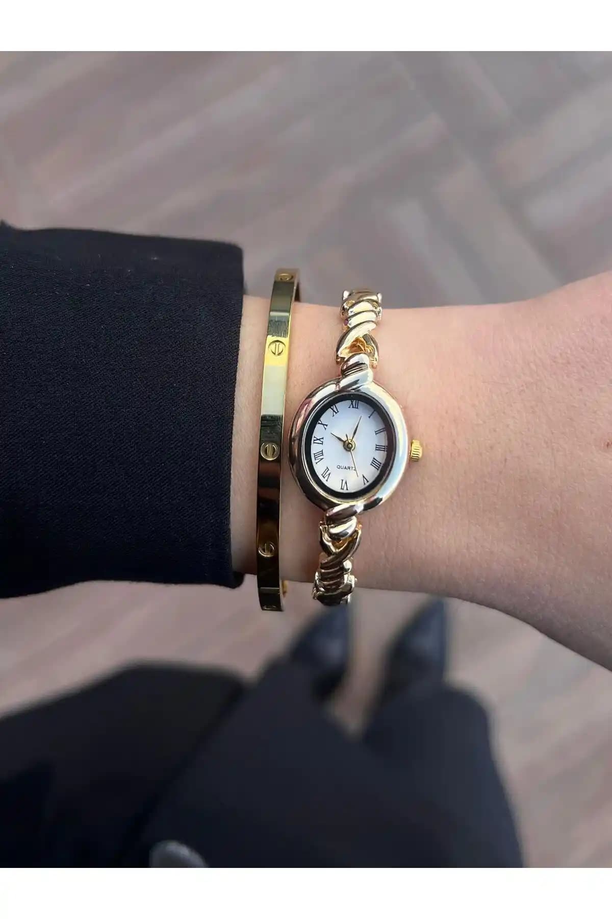 İnogge Gold Kadın Minimal Tasarım Altın Sarısı Kordonlu Saat 75-90 Karakter