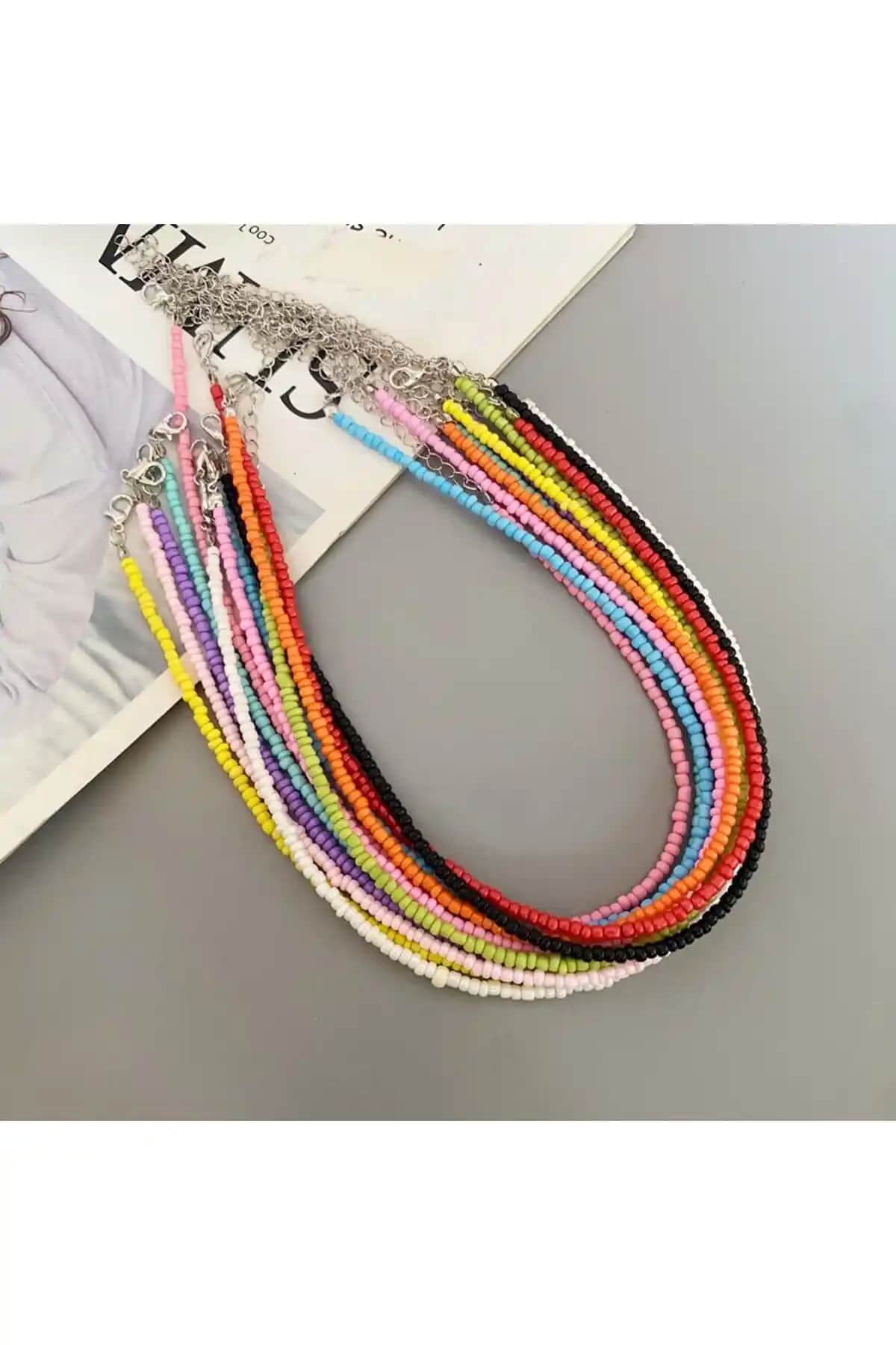 İpar Kadın Renkli Boncuk Kolye Bahar Enerjisiyle Canlandırıcı Takı