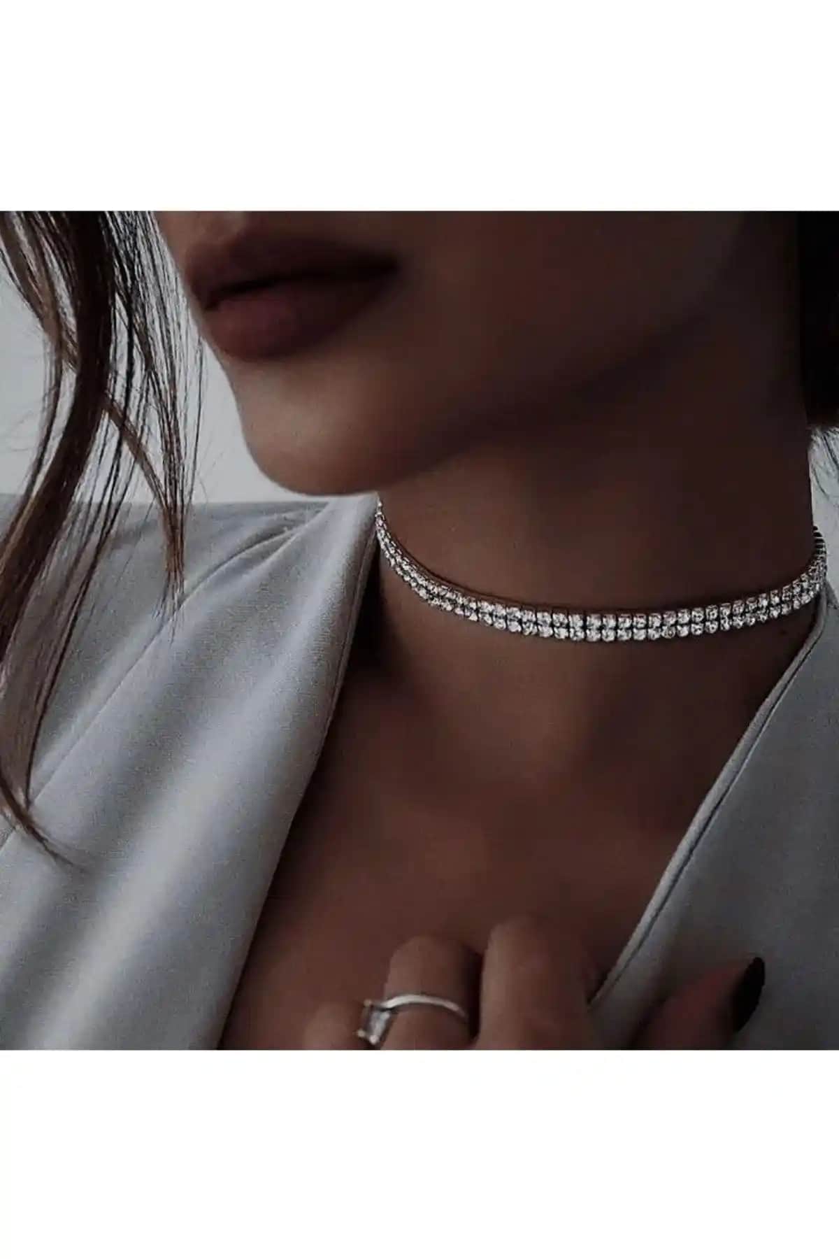 Irva Collection Su Yolu Taşlı Choker Tasma Günlük ve Özel Kullanım İçin Zarif Tasarım