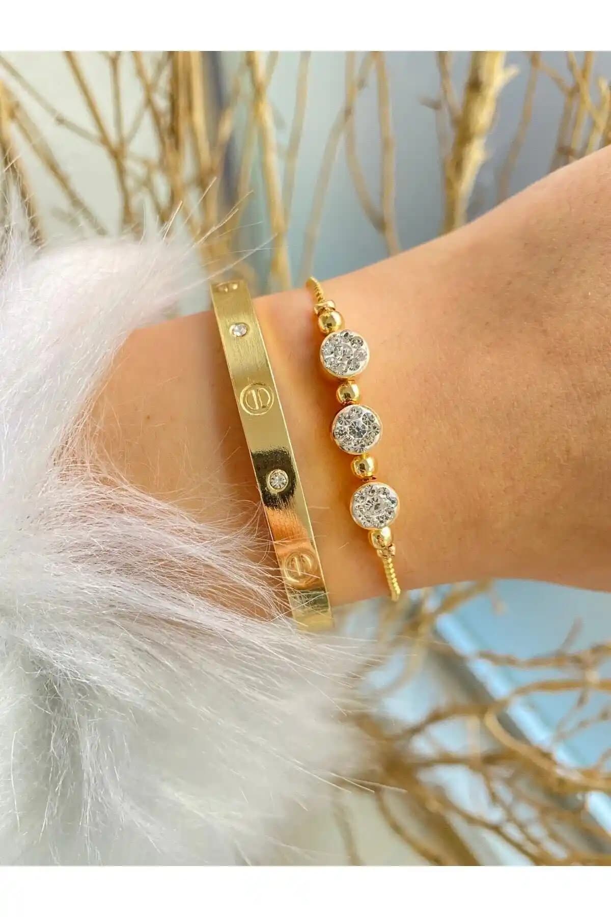 Jack Ferrero Kombin Bileklik Seti: Şık ve Dayanıklı Modern Aksesuarlar