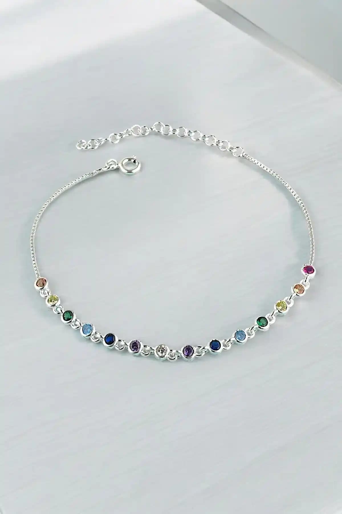 Jelux Silver 925 Ayar Zirkon Taşlı Su Yolu Bileklik Şıklık ve Zarafetin Temsilcisi